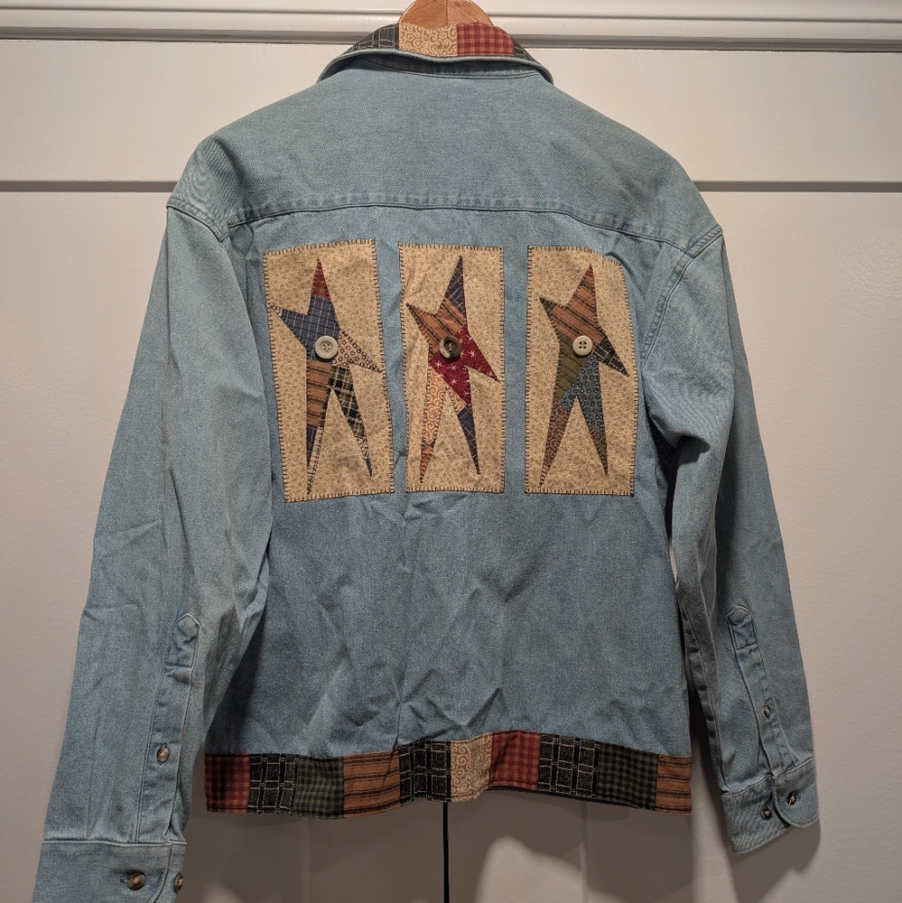 VINTAGE Country Plaid Stars Embroidered Denim Shirt Jacket Size Medium - Picture 8 of 12